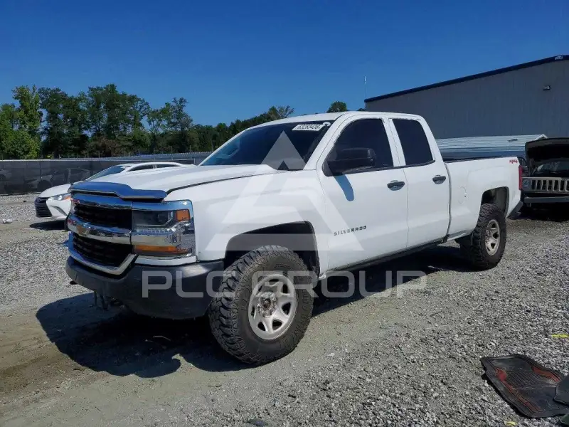 2018 Chevrolet Silverado фото