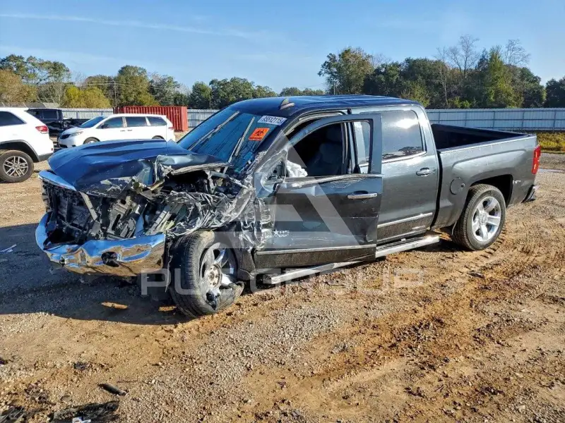 2018 Chevrolet Silverado фото