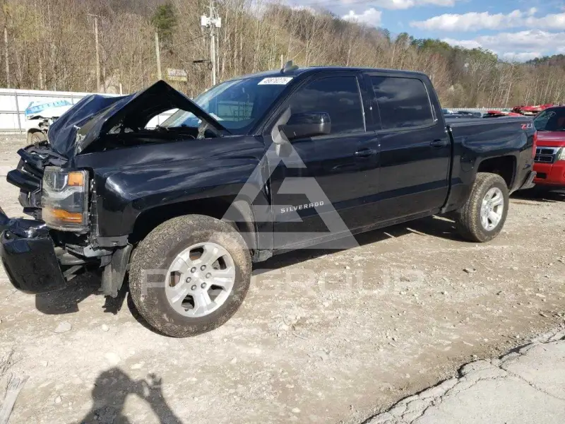 2018 Chevrolet Silverado фото