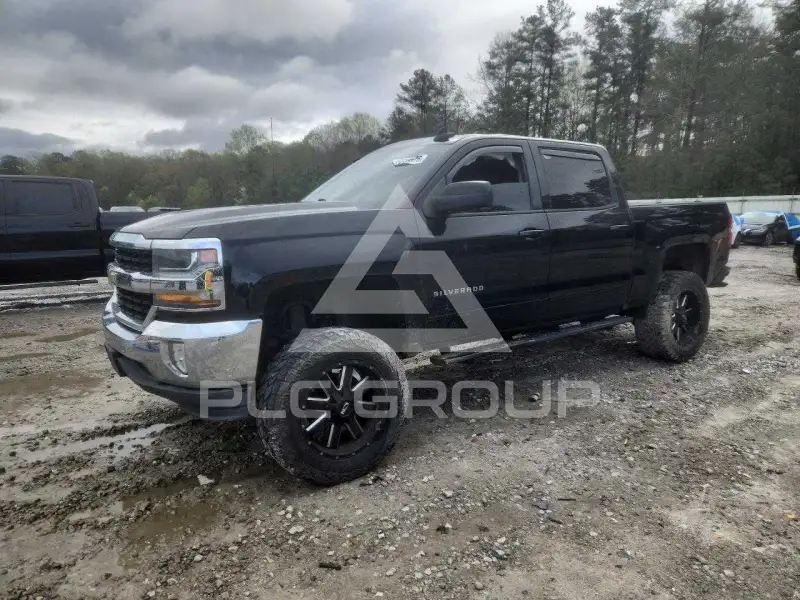 2018 Chevrolet Silverado photo