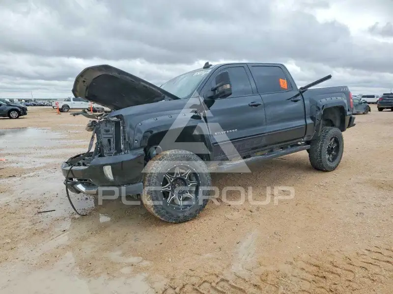 2018 Chevrolet Silverado photo
