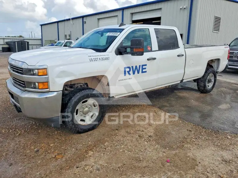 2018 Chevrolet Silverado фото