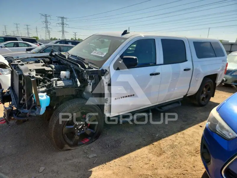 2018 Chevrolet Silverado photo