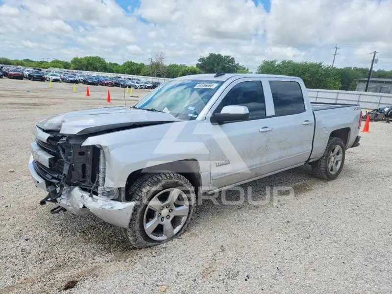2018 Chevrolet Silverado photo