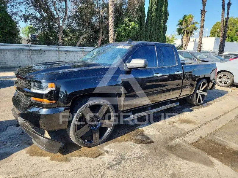 2018 Chevrolet Silverado фото