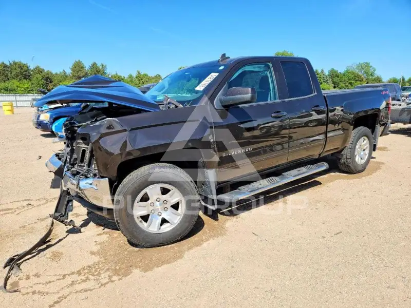 2018 Chevrolet Silverado фото