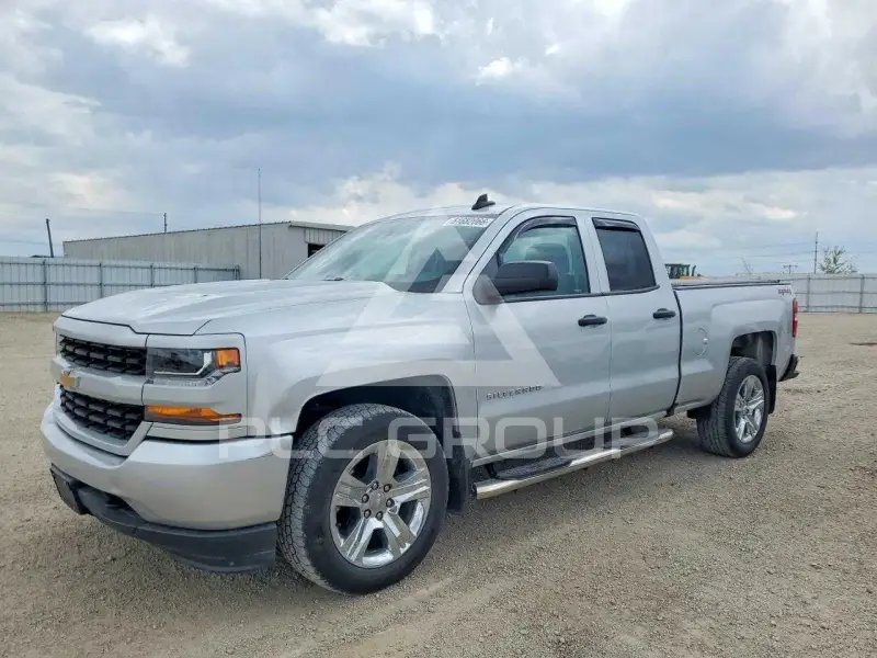 2018 Chevrolet Silverado фото