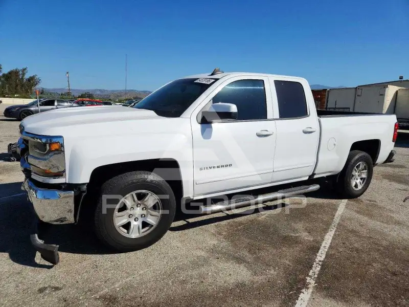 2018 Chevrolet Silverado фото