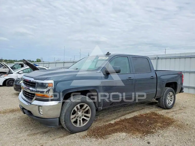 2018 Chevrolet Silverado photo