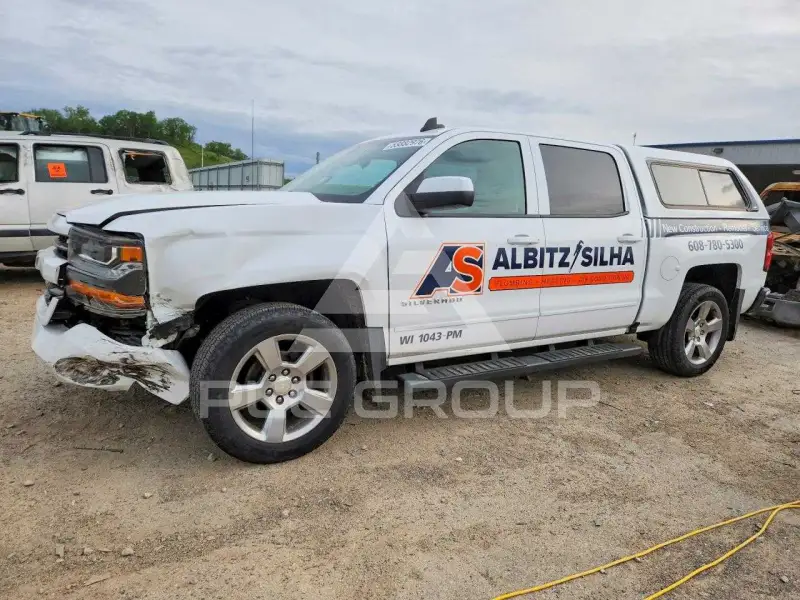 2018 Chevrolet Silverado photo