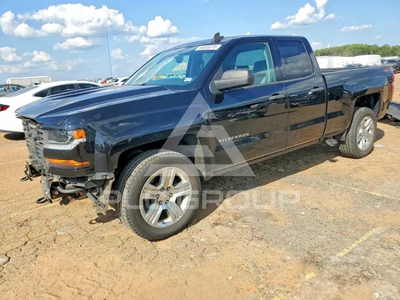 2018 Chevrolet Silverado фото