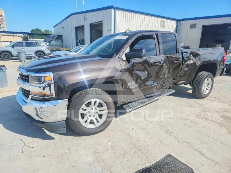 2018 Chevrolet Silverado фото