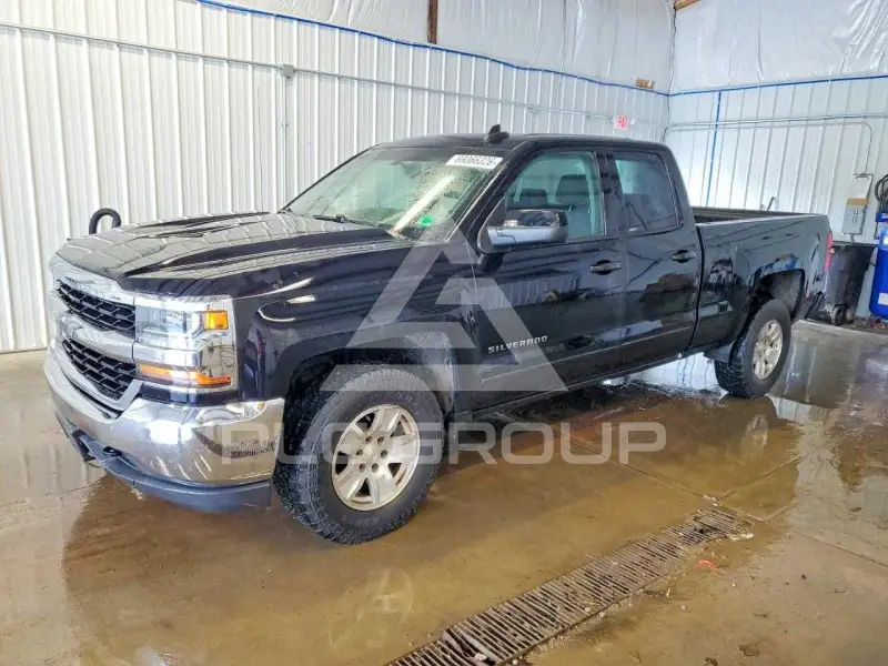 2018 Chevrolet Silverado photo