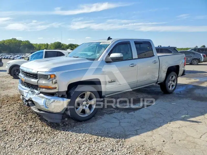 2018 Chevrolet Silverado photo