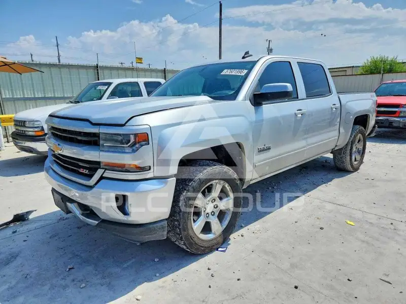 2018 Chevrolet Silverado photo