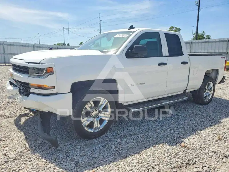 2018 Chevrolet Silverado photo