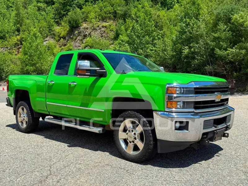 2018 Chevrolet Silverado фото