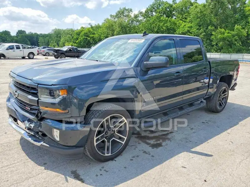 2018 Chevrolet Silverado photo