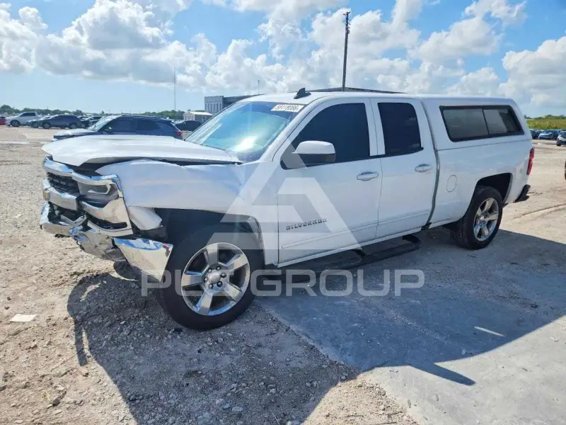 2018 Chevrolet Silverado photo
