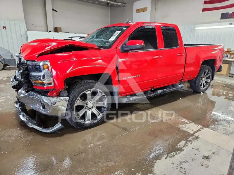 2018 Chevrolet Silverado photo