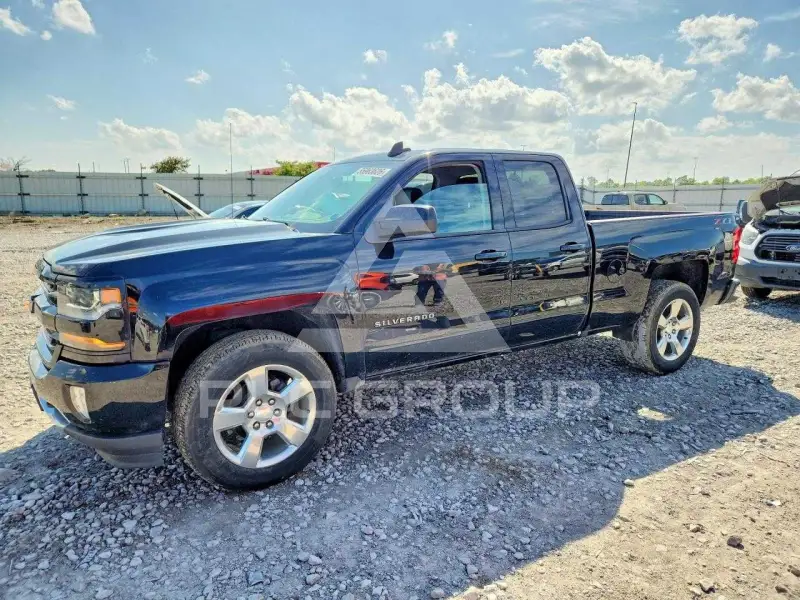 2018 Chevrolet Silverado фото