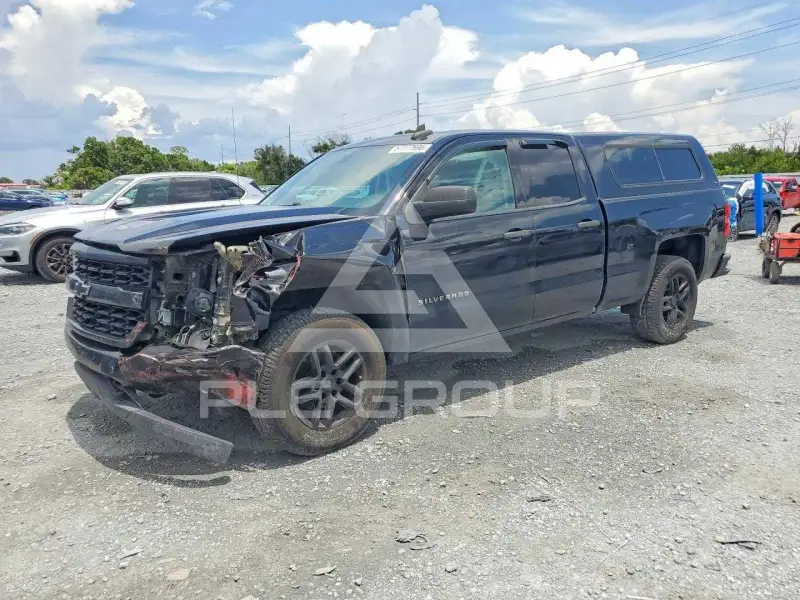 2018 Chevrolet Silverado photo