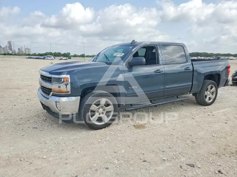 2018 Chevrolet Silverado photo