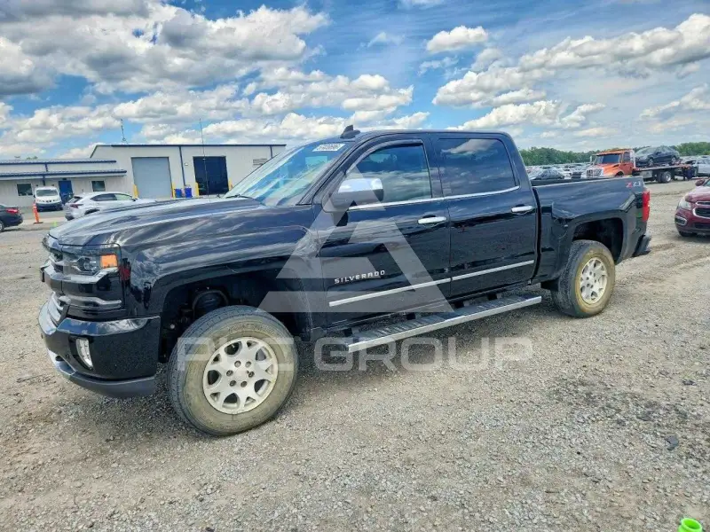 2018 Chevrolet Silverado photo