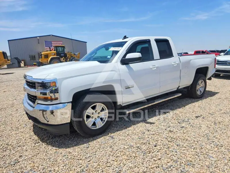 2018 Chevrolet Silverado фото