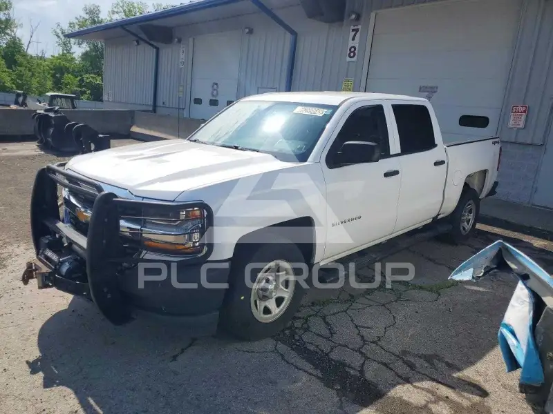 2018 Chevrolet Silverado photo