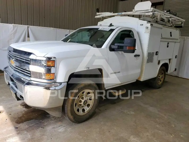 2018 Chevrolet Silverado фото