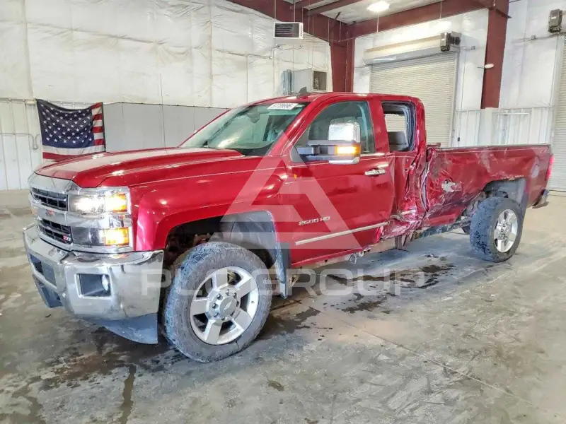 2018 Chevrolet Silverado фото