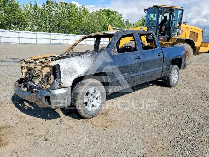 2018 Chevrolet Silverado photo
