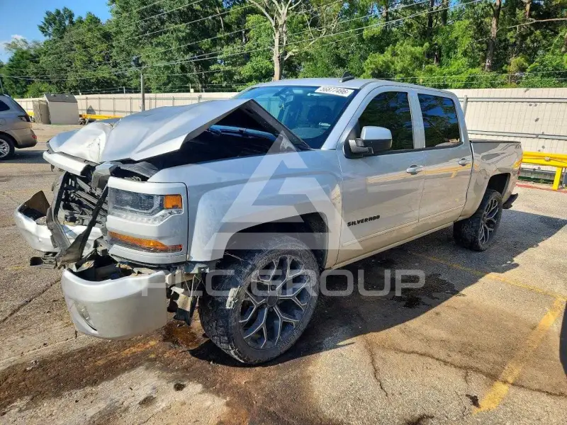 2018 Chevrolet Silverado photo