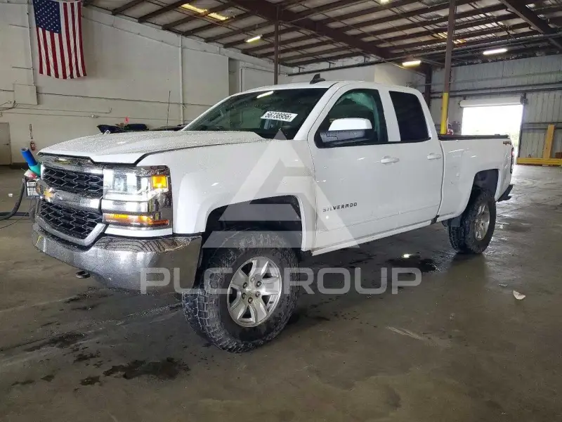 2018 Chevrolet Silverado фото