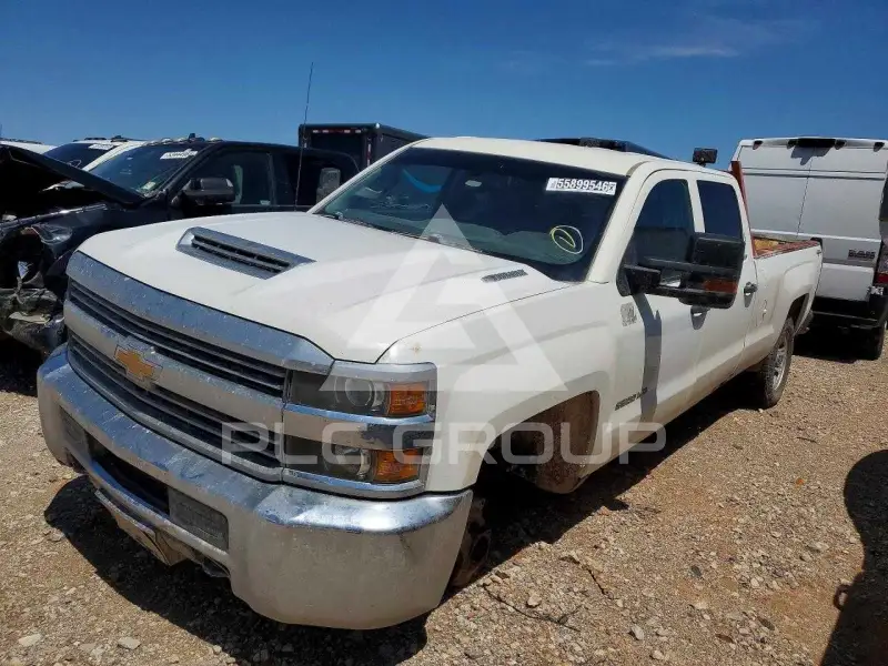 2018 Chevrolet Silverado фото