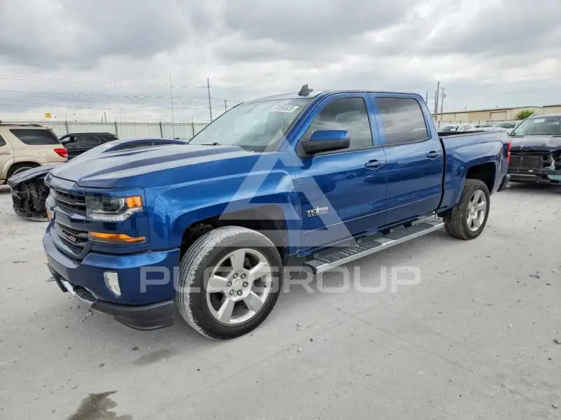 2018 Chevrolet Silverado photo
