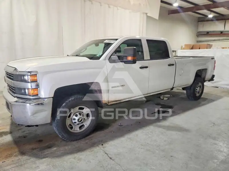 2018 Chevrolet Silverado фото