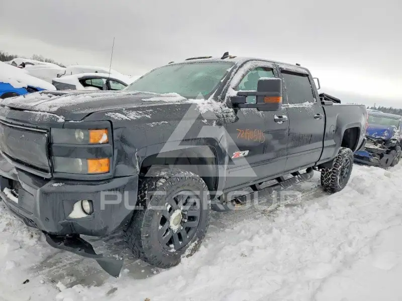 2018 Chevrolet Silverado фото