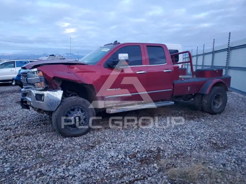 2018 Chevrolet Silverado фото