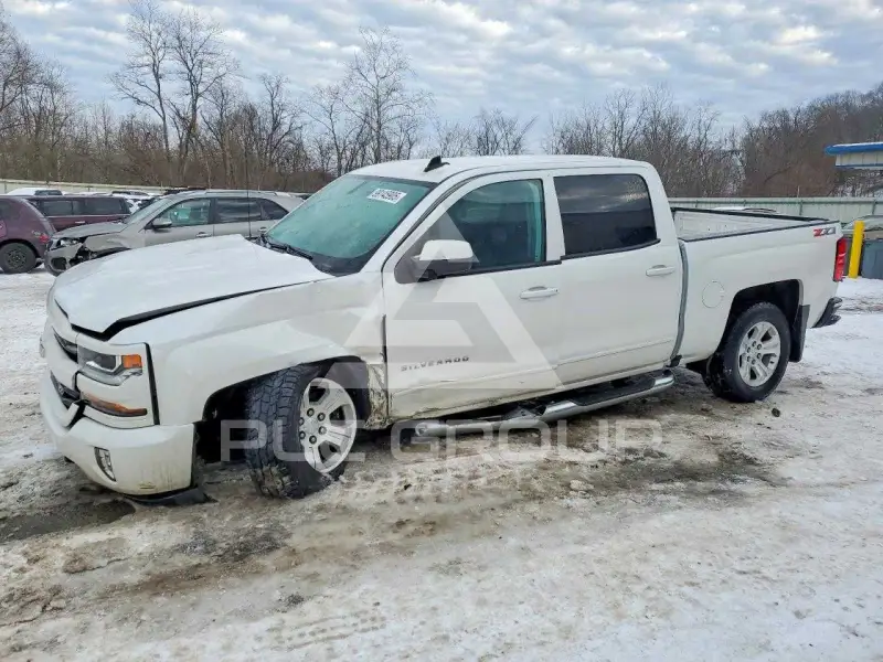 2018 Chevrolet Silverado фото