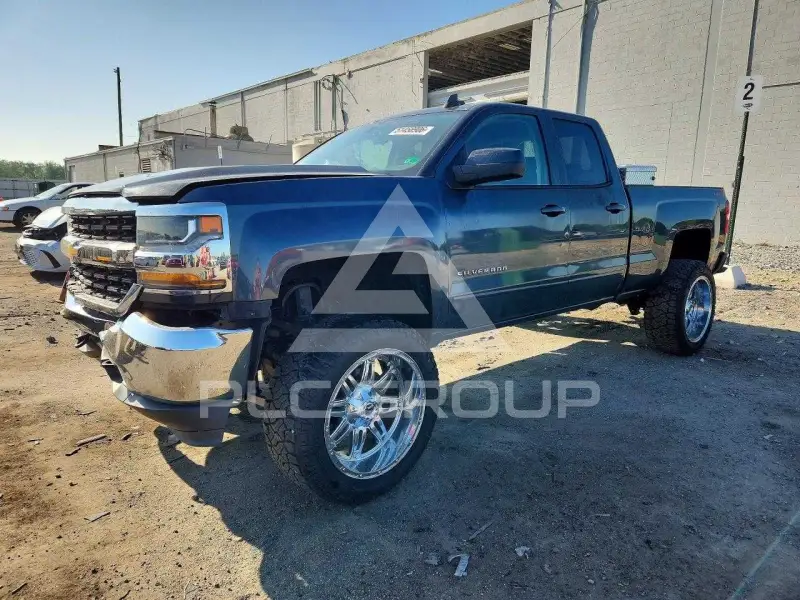 2018 Chevrolet Silverado фото