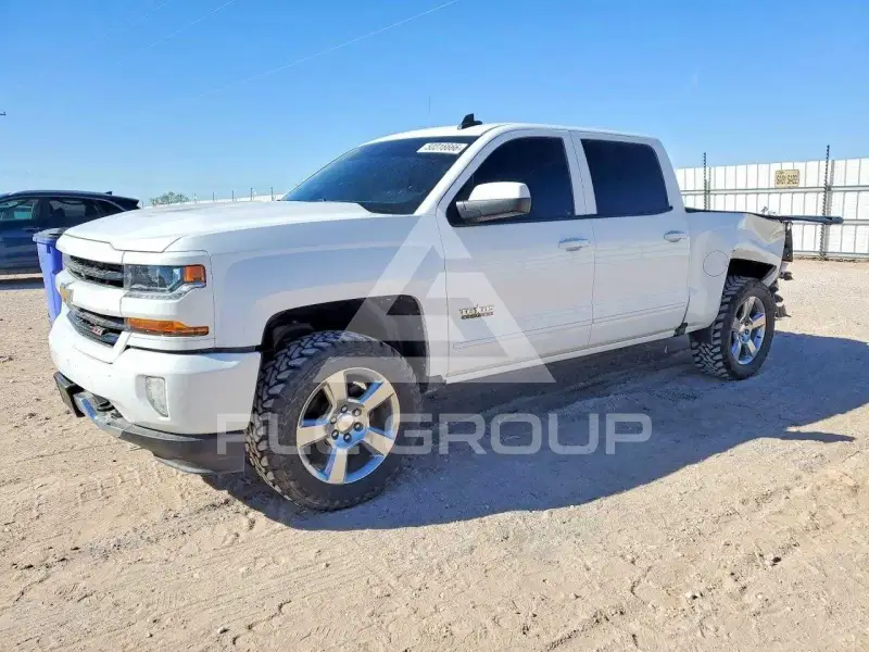 2018 Chevrolet Silverado фото