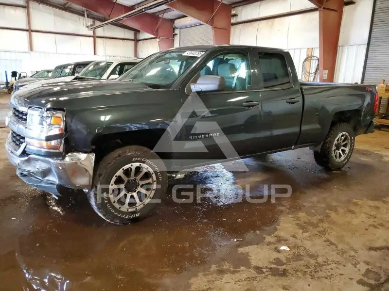 2018 Chevrolet Silverado photo