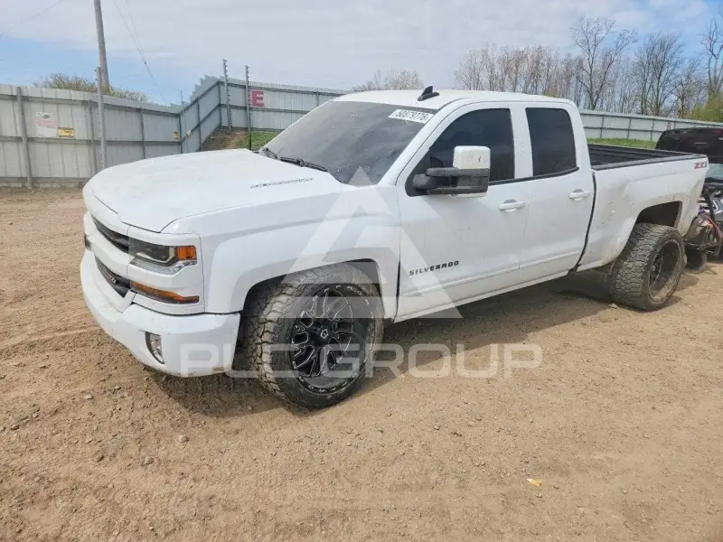 2018 Chevrolet Silverado фото