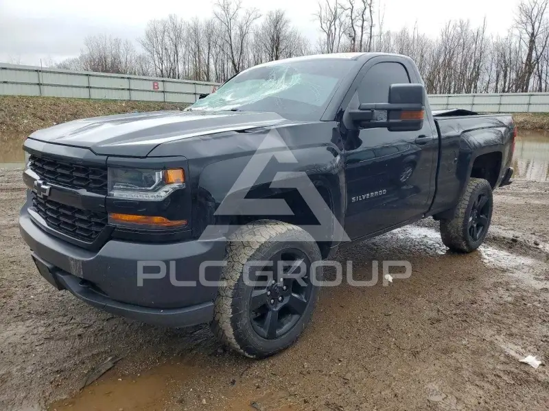 2018 Chevrolet Silverado photo