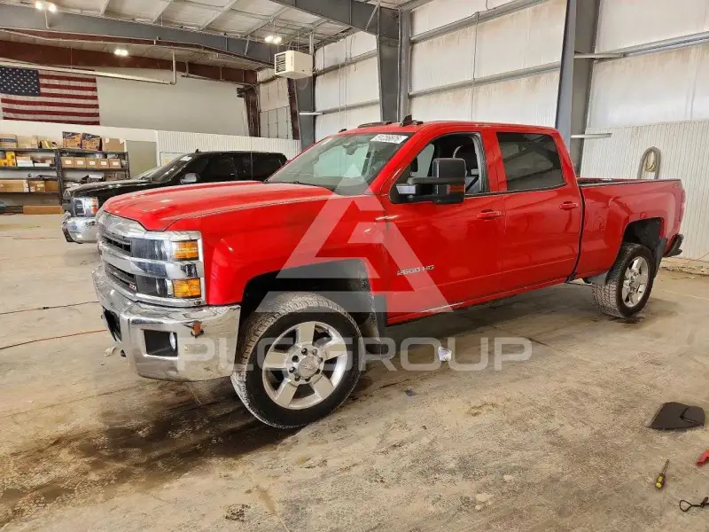 2018 Chevrolet Silverado фото