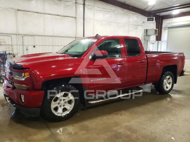 2018 Chevrolet Silverado фото