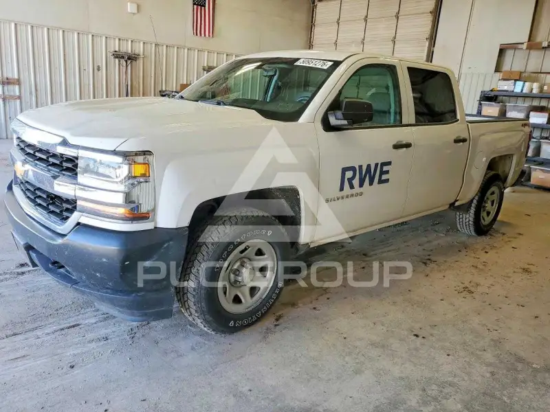 2018 Chevrolet Silverado photo