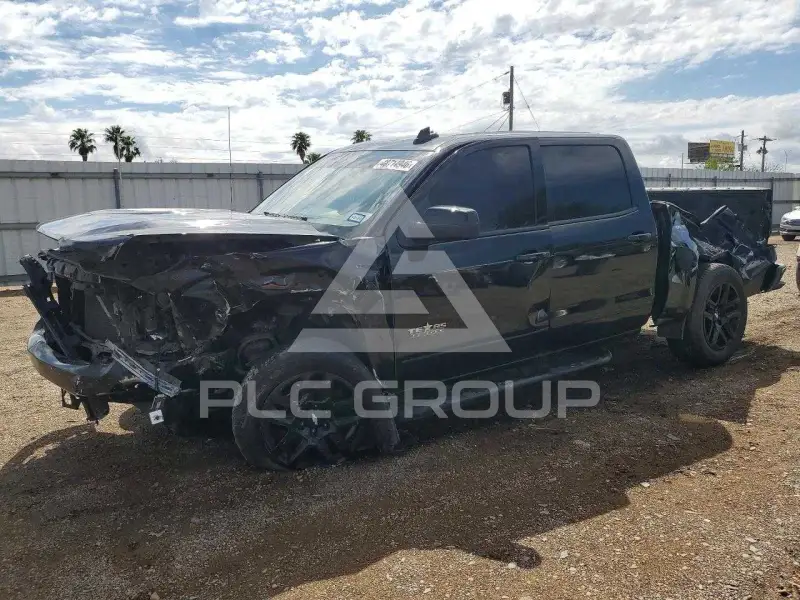 2018 Chevrolet Silverado photo